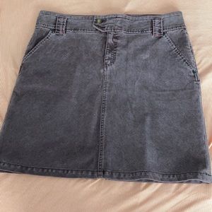 EUC GAP skirt